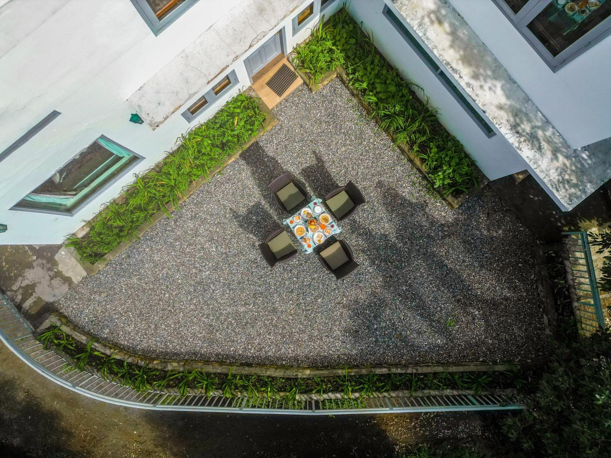 Jhs Estate By Just Homestay Масурі Екстер'єр фото